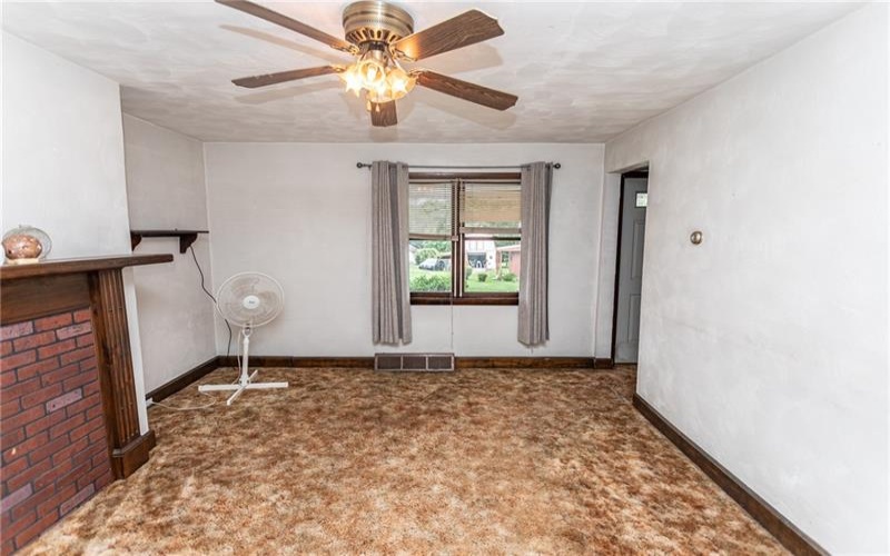 254 Little Summit Rd, Dunbar, 15431, 3 Bedroom Bedrooms, ,1 BathroomBathrooms,Residential,For Sale,Little Summit Rd,1773676