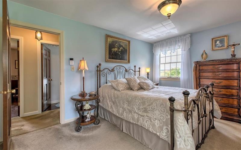 313 Patterson Lane, Rostraver Township, 15012, 3 Bedroom Bedrooms, 9 Room Rooms,1.1 BathroomBathrooms,Residential,For Sale,Patterson Lane,1773682