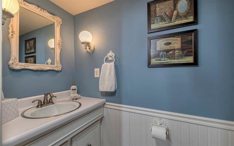 313 Patterson Lane, Rostraver Township, 15012, 3 Bedroom Bedrooms, 9 Room Rooms,1.1 BathroomBathrooms,Residential,For Sale,Patterson Lane,1773682