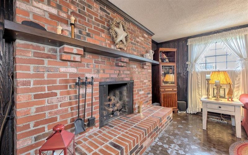 313 Patterson Lane, Rostraver Township, 15012, 3 Bedroom Bedrooms, 9 Room Rooms,1.1 BathroomBathrooms,Residential,For Sale,Patterson Lane,1773682