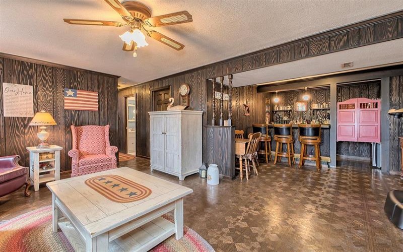 313 Patterson Lane, Rostraver Township, 15012, 3 Bedroom Bedrooms, 9 Room Rooms,1.1 BathroomBathrooms,Residential,For Sale,Patterson Lane,1773682