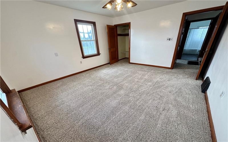 606 5th St, Youngwood, 15697, 4 Bedroom Bedrooms, 8 Room Rooms,1.1 BathroomBathrooms,Residential,For Sale,5th St,1773687