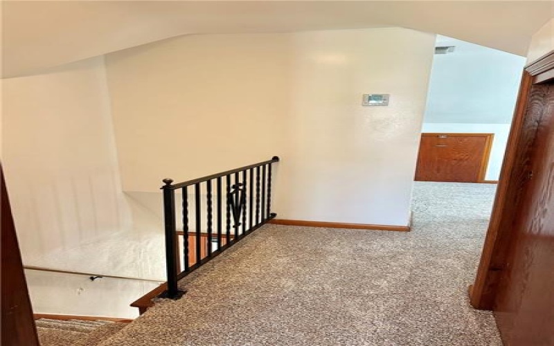 606 5th St, Youngwood, 15697, 4 Bedroom Bedrooms, 8 Room Rooms,1.1 BathroomBathrooms,Residential,For Sale,5th St,1773687
