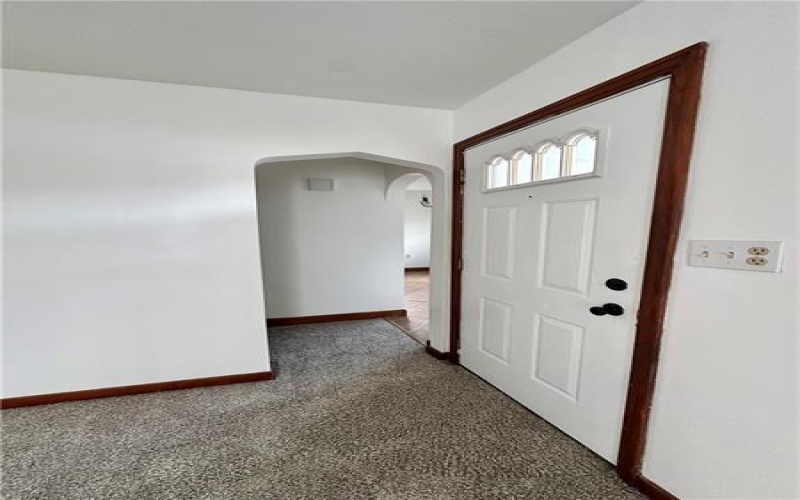 606 5th St, Youngwood, 15697, 4 Bedroom Bedrooms, 8 Room Rooms,1.1 BathroomBathrooms,Residential,For Sale,5th St,1773687