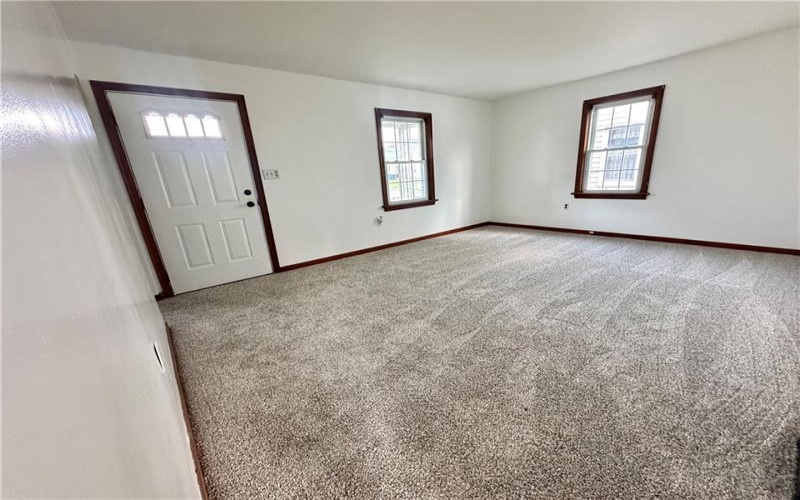 606 5th St, Youngwood, 15697, 4 Bedroom Bedrooms, 8 Room Rooms,1.1 BathroomBathrooms,Residential,For Sale,5th St,1773687