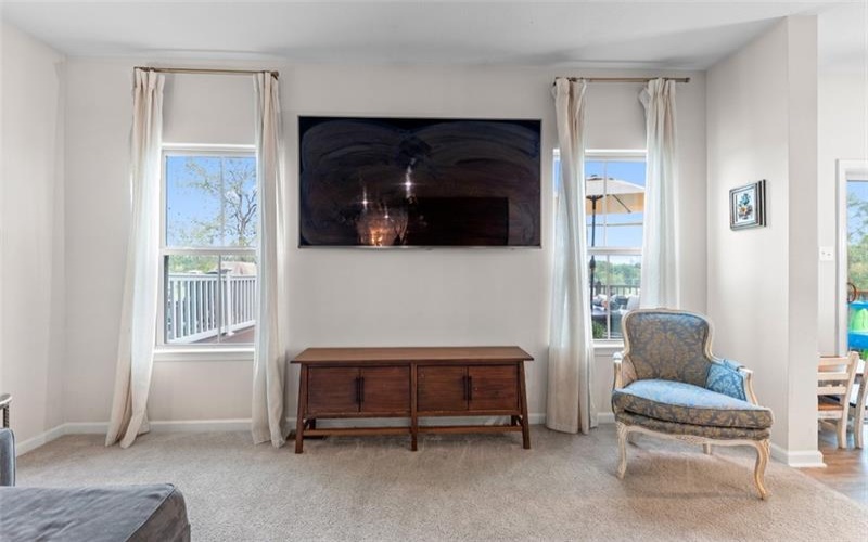 4001 Saint Andrews Ct, Jeannette, 15644, 3 Bedroom Bedrooms, 8 Room Rooms,2.1 BathroomBathrooms,Residential,For Sale,Saint Andrews Ct,1773700
