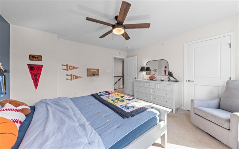 4001 Saint Andrews Ct, Jeannette, 15644, 3 Bedroom Bedrooms, 8 Room Rooms,2.1 BathroomBathrooms,Residential,For Sale,Saint Andrews Ct,1773700