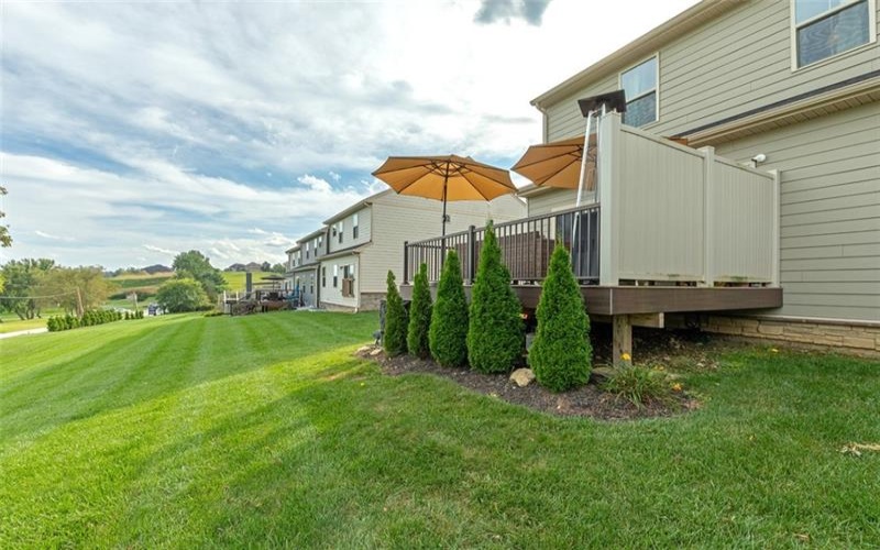 4001 Saint Andrews Ct, Jeannette, 15644, 3 Bedroom Bedrooms, 8 Room Rooms,2.1 BathroomBathrooms,Residential,For Sale,Saint Andrews Ct,1773700