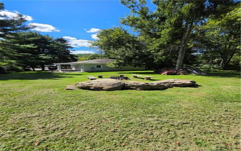 550 State Route 356, Apollo, 15613, 2 Bedroom Bedrooms, 6 Room Rooms,1.1 BathroomBathrooms,Residential,For Sale,State Route 356,1773727