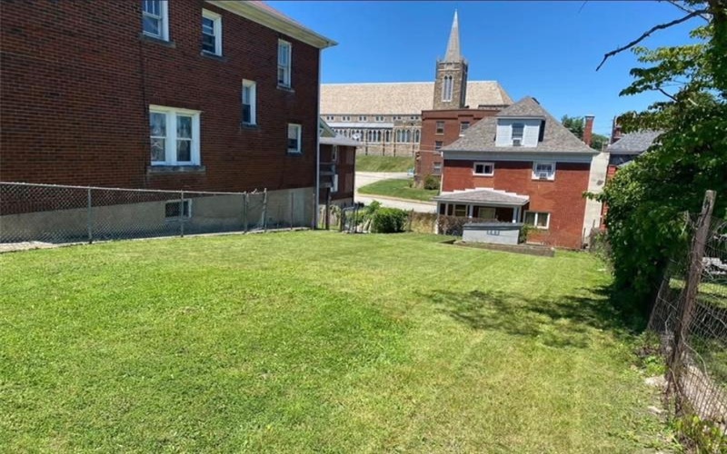522 Patton Ave, Jeannette, 15644, ,Multi-unit,For Sale,Patton Ave,1773733