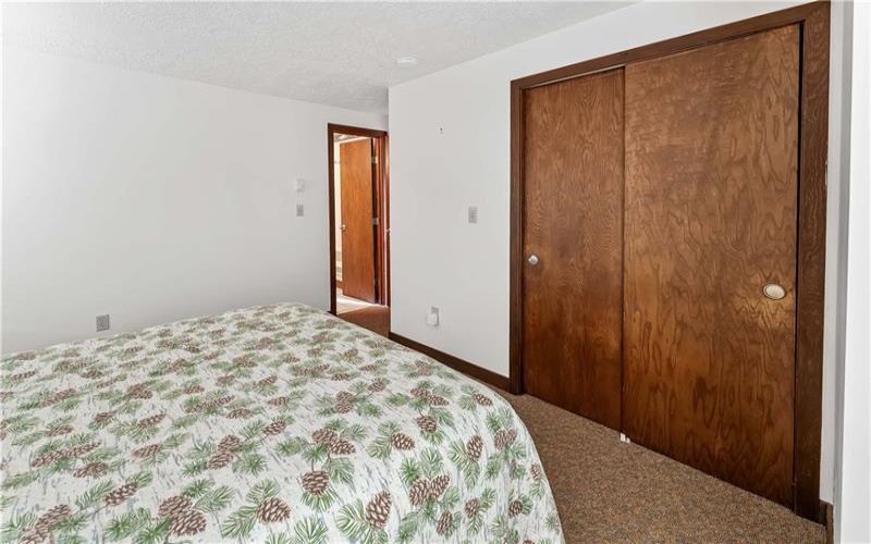 531-533 Laurel Pond, Farmington, 15437, 3 Bedroom Bedrooms, 7 Room Rooms,3 BathroomBathrooms,Residential,For Sale,Laurel Pond,1773748