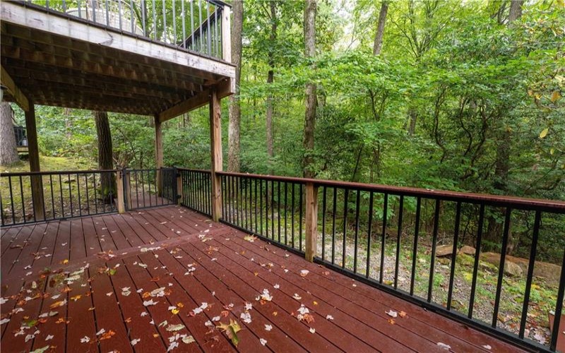 531-533 Laurel Pond, Farmington, 15437, 3 Bedroom Bedrooms, 7 Room Rooms,3 BathroomBathrooms,Residential,For Sale,Laurel Pond,1773748