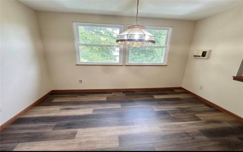 1056 Cranston Dr, Greensburg, 15601, 2 Bedroom Bedrooms, 5 Room Rooms,1.1 BathroomBathrooms,Residential,For Sale,Cranston Dr,1773751