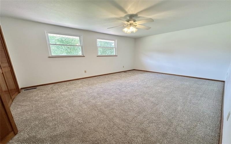 1056 Cranston Dr, Greensburg, 15601, 2 Bedroom Bedrooms, 5 Room Rooms,1.1 BathroomBathrooms,Residential,For Sale,Cranston Dr,1773751