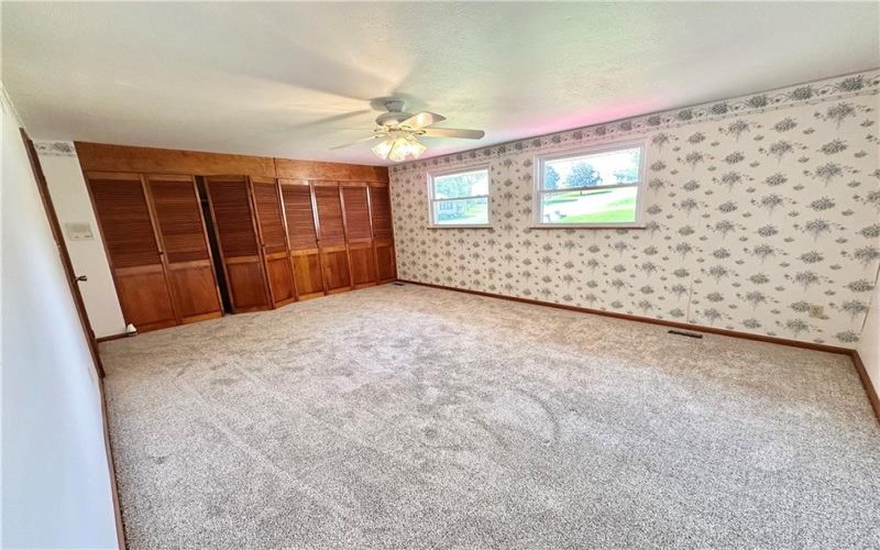1056 Cranston Dr, Greensburg, 15601, 2 Bedroom Bedrooms, 5 Room Rooms,1.1 BathroomBathrooms,Residential,For Sale,Cranston Dr,1773751