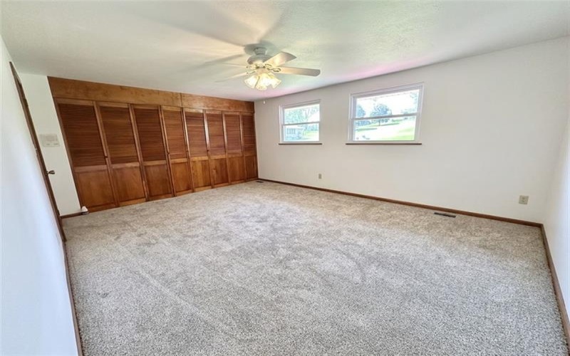 1056 Cranston Dr, Greensburg, 15601, 2 Bedroom Bedrooms, 5 Room Rooms,1.1 BathroomBathrooms,Residential,For Sale,Cranston Dr,1773751