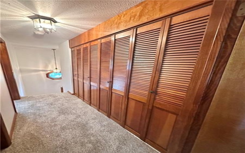 1056 Cranston Dr, Greensburg, 15601, 2 Bedroom Bedrooms, 5 Room Rooms,1.1 BathroomBathrooms,Residential,For Sale,Cranston Dr,1773751