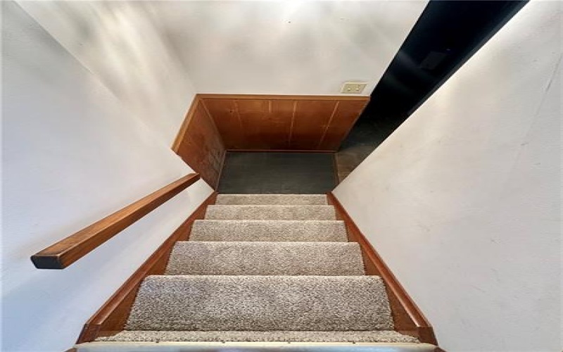 1056 Cranston Dr, Greensburg, 15601, 2 Bedroom Bedrooms, 5 Room Rooms,1.1 BathroomBathrooms,Residential,For Sale,Cranston Dr,1773751