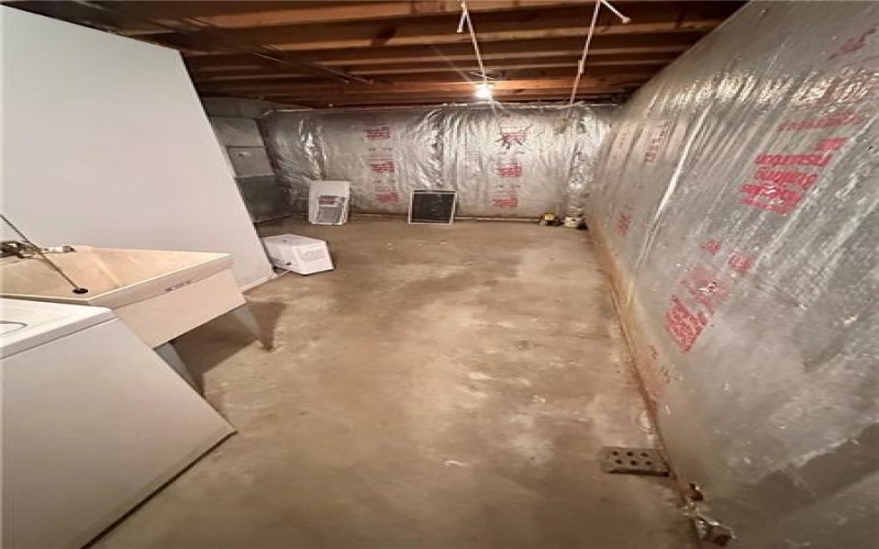 1056 Cranston Dr, Greensburg, 15601, 2 Bedroom Bedrooms, 5 Room Rooms,1.1 BathroomBathrooms,Residential,For Sale,Cranston Dr,1773751