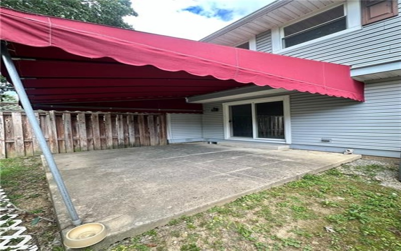 1056 Cranston Dr, Greensburg, 15601, 2 Bedroom Bedrooms, 5 Room Rooms,1.1 BathroomBathrooms,Residential,For Sale,Cranston Dr,1773751