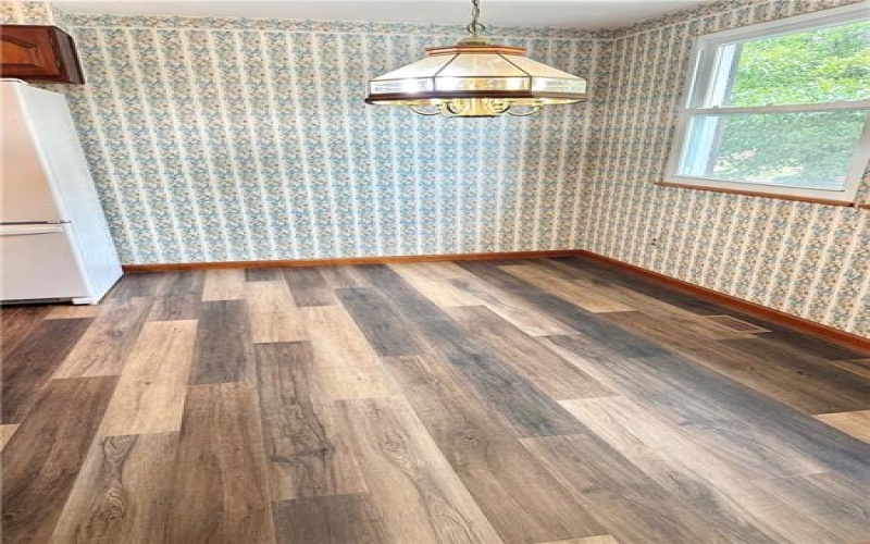 1056 Cranston Dr, Greensburg, 15601, 2 Bedroom Bedrooms, 5 Room Rooms,1.1 BathroomBathrooms,Residential,For Sale,Cranston Dr,1773751