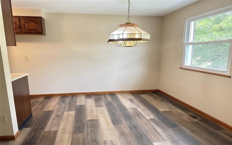 1056 Cranston Dr, Greensburg, 15601, 2 Bedroom Bedrooms, 5 Room Rooms,1.1 BathroomBathrooms,Residential,For Sale,Cranston Dr,1773751