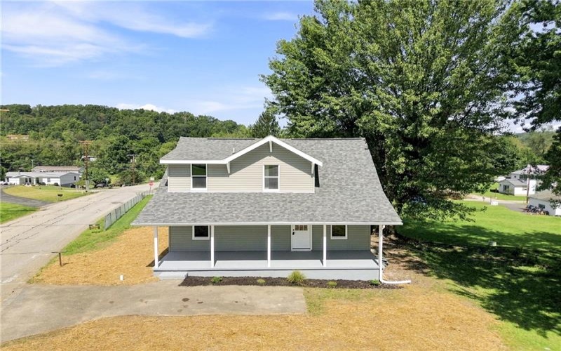 466 Old Route 51, Smock, 15480, 3 Bedroom Bedrooms, ,1.1 BathroomBathrooms,Residential,For Sale,Old Route 51,1773823