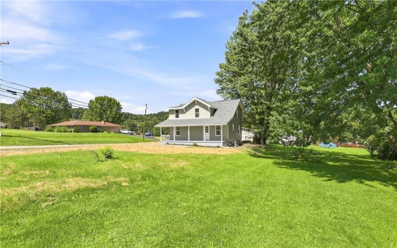466 Old Route 51, Smock, 15480, 3 Bedroom Bedrooms, ,1.1 BathroomBathrooms,Residential,For Sale,Old Route 51,1773823