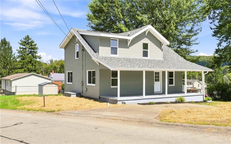 466 Old Route 51, Smock, 15480, 3 Bedroom Bedrooms, ,1.1 BathroomBathrooms,Residential,For Sale,Old Route 51,1773823
