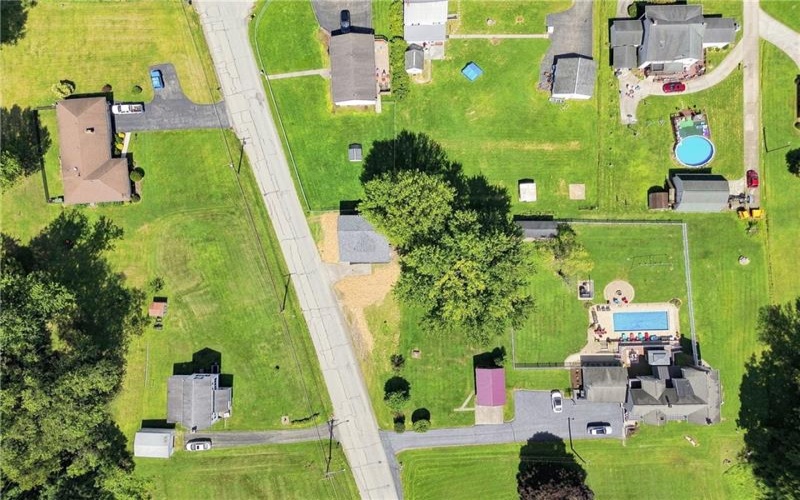 466 Old Route 51, Smock, 15480, 3 Bedroom Bedrooms, ,1.1 BathroomBathrooms,Residential,For Sale,Old Route 51,1773823