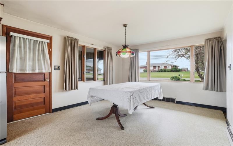 1210 Mount Pleasant Rd, West Newton, 15089, 5 Bedroom Bedrooms, 10 Room Rooms,1.1 BathroomBathrooms,Residential,For Sale,Mount Pleasant Rd,1773602