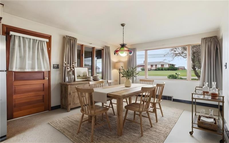 1210 Mount Pleasant Rd, West Newton, 15089, 5 Bedroom Bedrooms, 10 Room Rooms,1.1 BathroomBathrooms,Residential,For Sale,Mount Pleasant Rd,1773602