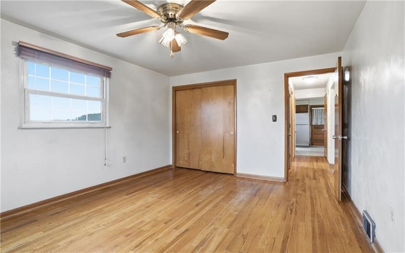 1210 Mount Pleasant Rd, West Newton, 15089, 5 Bedroom Bedrooms, 10 Room Rooms,1.1 BathroomBathrooms,Residential,For Sale,Mount Pleasant Rd,1773602