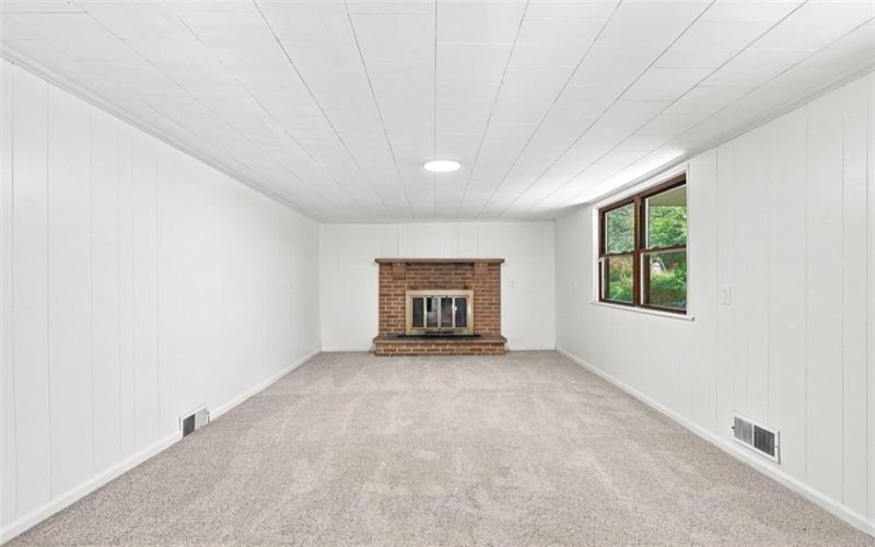 1631 Weirich Ave, Washington, 15301, 4 Bedroom Bedrooms, 6 Room Rooms,2 BathroomBathrooms,Residential,For Sale,Weirich Ave,1773684