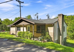 1631 Weirich Ave, Washington, 15301, 4 Bedroom Bedrooms, 6 Room Rooms,2 BathroomBathrooms,Residential,For Sale,Weirich Ave,1773684