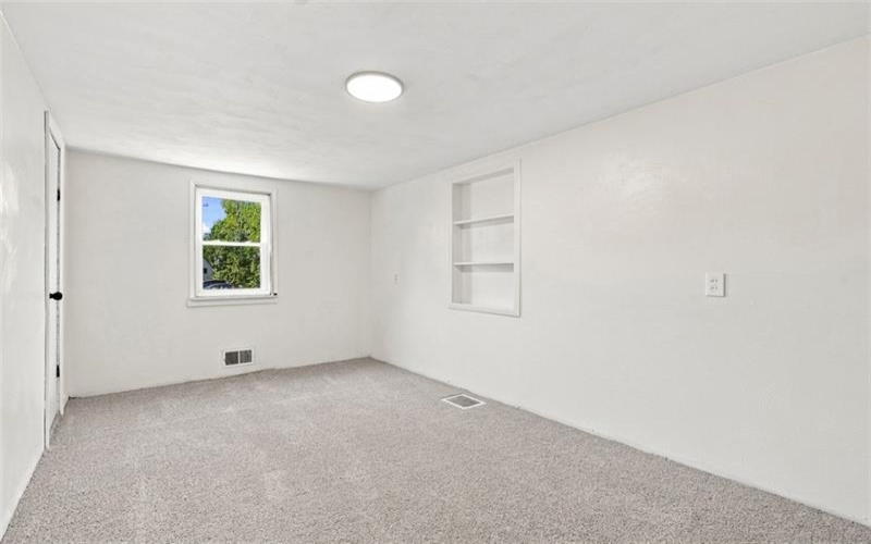 1631 Weirich Ave, Washington, 15301, 4 Bedroom Bedrooms, 6 Room Rooms,2 BathroomBathrooms,Residential,For Sale,Weirich Ave,1773684