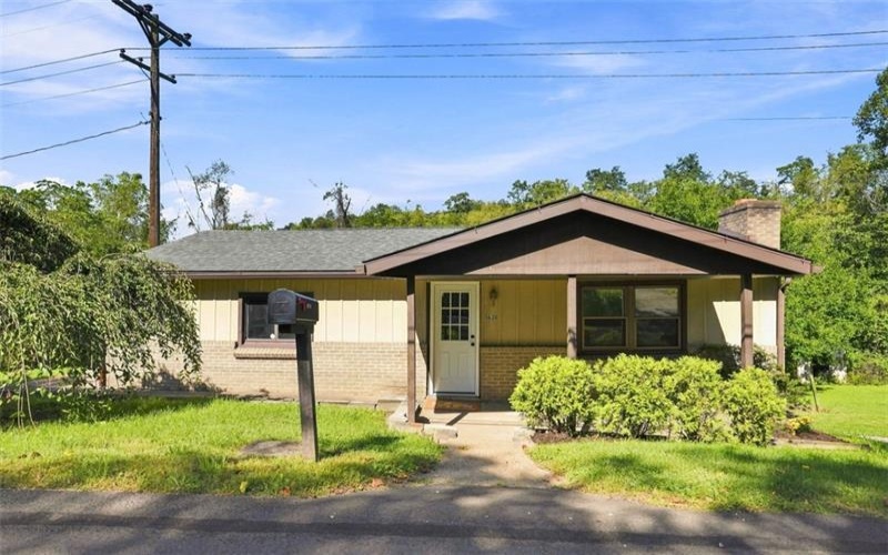 1631 Weirich Ave, Washington, 15301, 4 Bedroom Bedrooms, 6 Room Rooms,2 BathroomBathrooms,Residential,For Sale,Weirich Ave,1773684