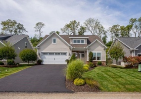 124 Summer Ln, Mc Donald, 15057, 3 Bedroom Bedrooms, 10 Room Rooms,2.1 BathroomBathrooms,Residential,For Sale,Summer Ln,1772873