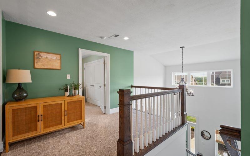 124 Summer Ln, Mc Donald, 15057, 3 Bedroom Bedrooms, 10 Room Rooms,2.1 BathroomBathrooms,Residential,For Sale,Summer Ln,1772873