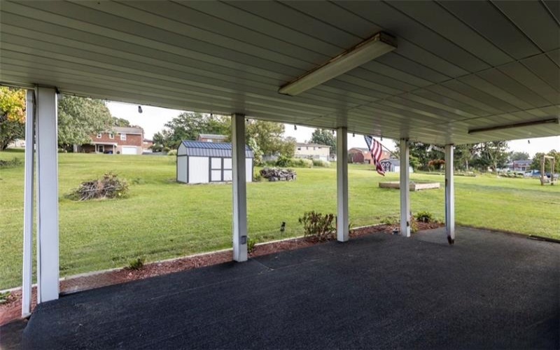 223 Crescent Dr, Greensburg, 15601, 3 Bedroom Bedrooms, ,1 BathroomBathrooms,Residential,For Sale,Crescent Dr,1773632