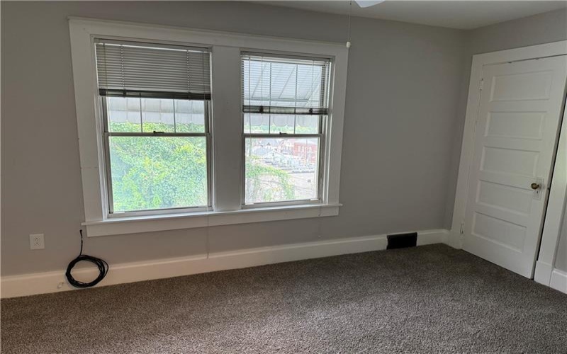 401 3rd St, Monongahela, 15063, 2 Bedroom Bedrooms, 6 Room Rooms,1 BathroomBathrooms,Residential,For Sale,3rd St,1773699