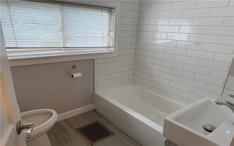 401 3rd St, Monongahela, 15063, 2 Bedroom Bedrooms, 6 Room Rooms,1 BathroomBathrooms,Residential,For Sale,3rd St,1773699