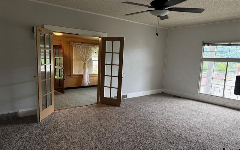 401 3rd St, Monongahela, 15063, 2 Bedroom Bedrooms, 6 Room Rooms,1 BathroomBathrooms,Residential,For Sale,3rd St,1773699