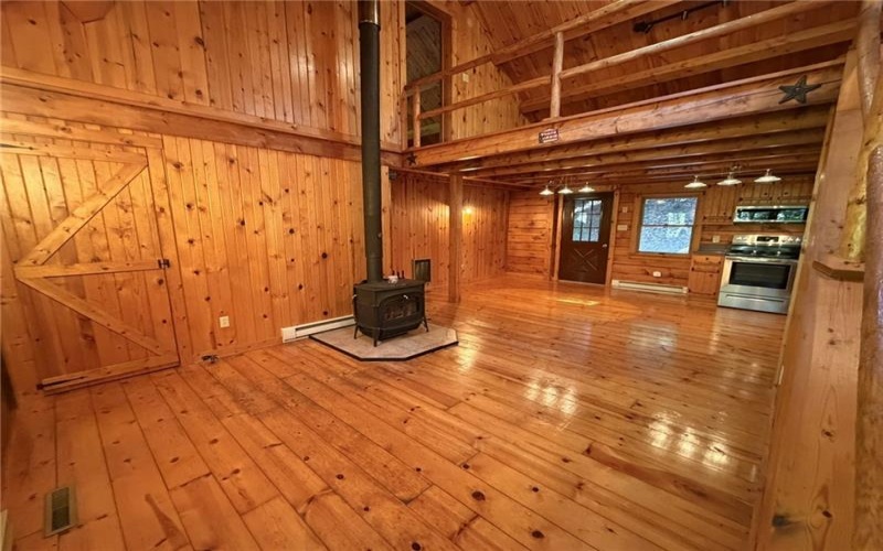 252 Wolfe Nursery Road, 15601, 15601, 2 Bedroom Bedrooms, 7 Room Rooms,2 BathroomBathrooms,Residential,For Sale,Wolfe Nursery Road,1773706