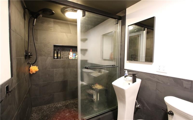 126 Third Ave, New Eagle, 15067, 2 Bedroom Bedrooms, 10 Room Rooms,2 BathroomBathrooms,Residential,For Sale,Third Ave,1773729