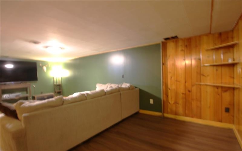 126 Third Ave, New Eagle, 15067, 2 Bedroom Bedrooms, 10 Room Rooms,2 BathroomBathrooms,Residential,For Sale,Third Ave,1773729