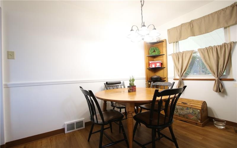 126 Third Ave, New Eagle, 15067, 2 Bedroom Bedrooms, 10 Room Rooms,2 BathroomBathrooms,Residential,For Sale,Third Ave,1773729