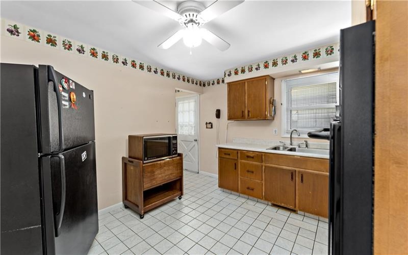 25 Barclay St, Greensburg, 15601, 3 Bedroom Bedrooms, 8 Room Rooms,2 BathroomBathrooms,Residential,For Sale,Barclay St,1773740