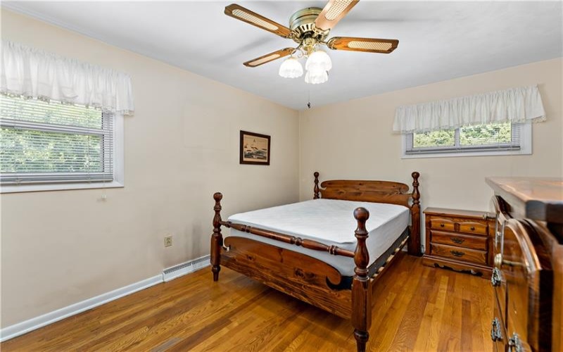 25 Barclay St, Greensburg, 15601, 3 Bedroom Bedrooms, 8 Room Rooms,2 BathroomBathrooms,Residential,For Sale,Barclay St,1773740