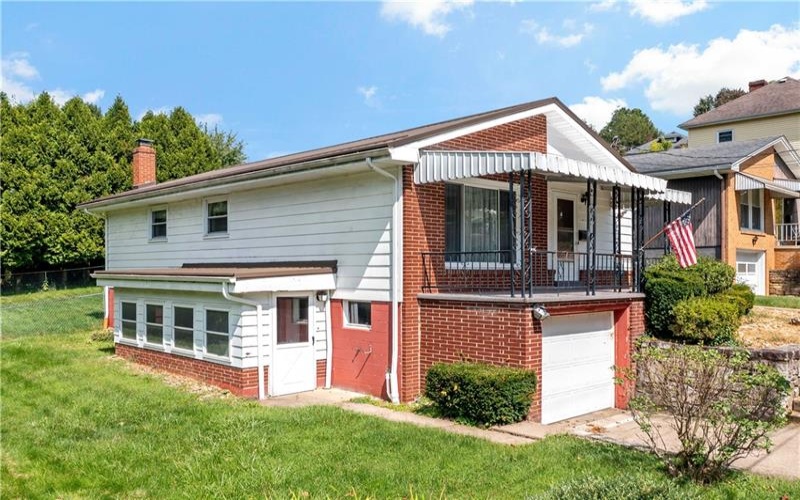 25 Barclay St, Greensburg, 15601, 3 Bedroom Bedrooms, 8 Room Rooms,2 BathroomBathrooms,Residential,For Sale,Barclay St,1773740